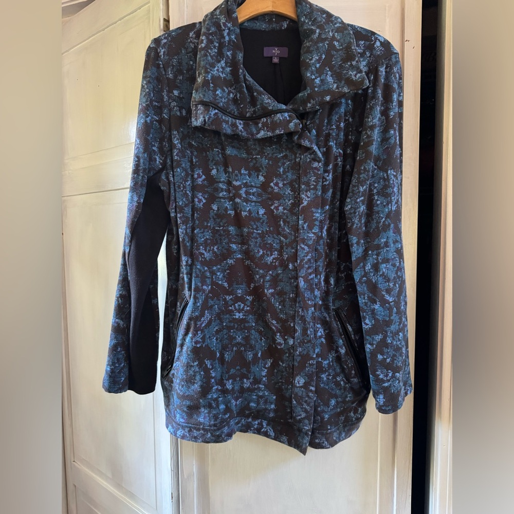 NYDJ Blue & Black Workout Jacket